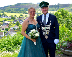 Königspaar Jonas Rinscheid und Theresa Gaertner
